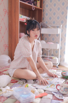 闻檀嫡长孙按在龙椅上弄